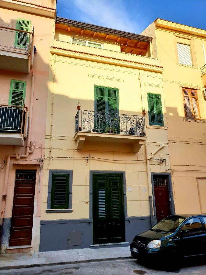 Апартаменты Rifinito Bilocale In Centro, Casa Verdi, 2° Piano Багерия Экстерьер фото